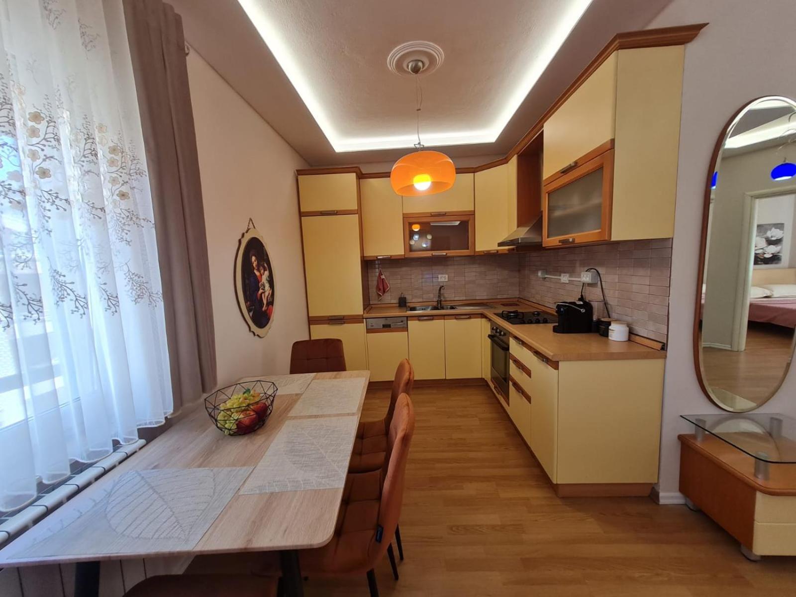 Sara-El Seaside Apartment Durrës Zewnętrze zdjęcie